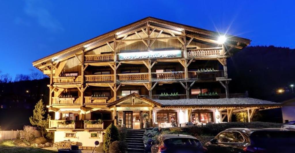 Hoteliere La Renardiere